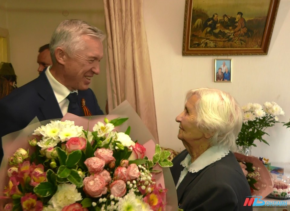 В Волгограде ветеранов поздравили с 79-й годовщиной Победы в Великой Отечественной войне